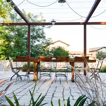 Bed & Breakfast Masseria Torrechiara Eco Dimora Di Charme *